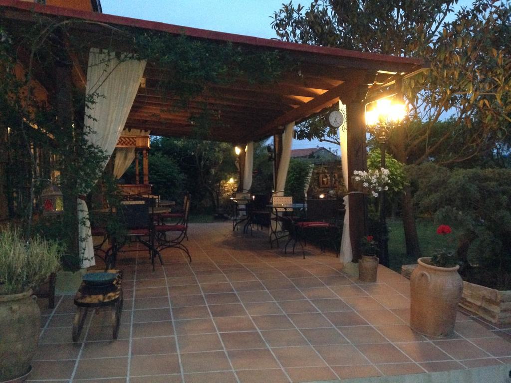 Hosteria Las Fuentes Рубайо Экстерьер фото