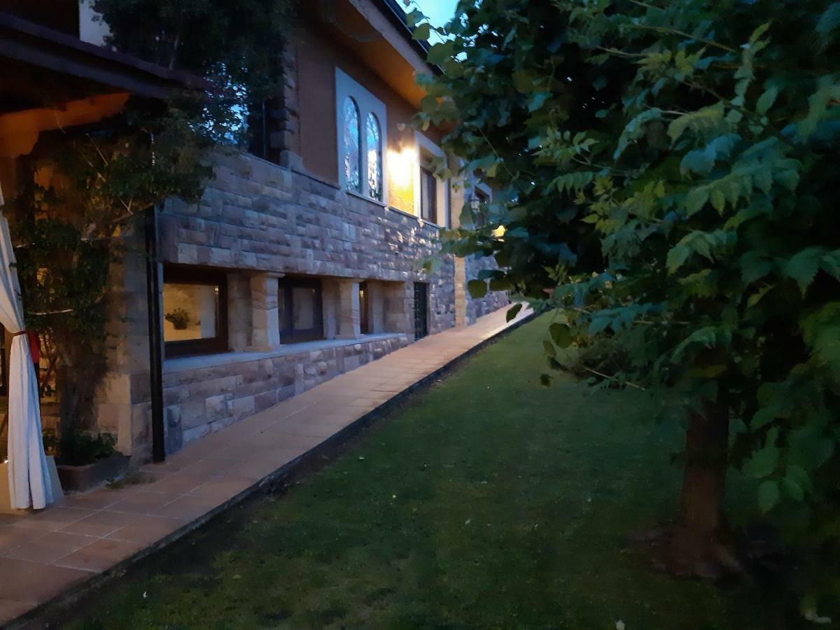 Hosteria Las Fuentes Рубайо Экстерьер фото